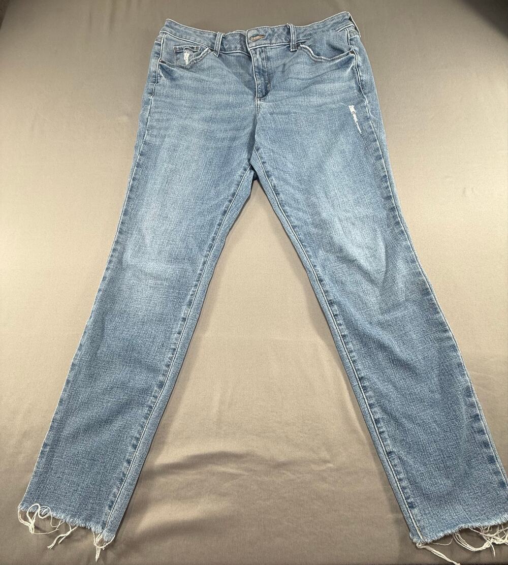 Sonoma Women’s Jeans Size 14 Regular Straight leg  Raw Hem Distressed Stretch